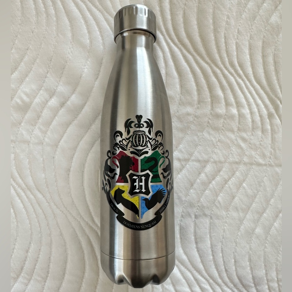 Universal Studios Harry Potter Hogwarts Alumni Stainless Steel Water Bottle New